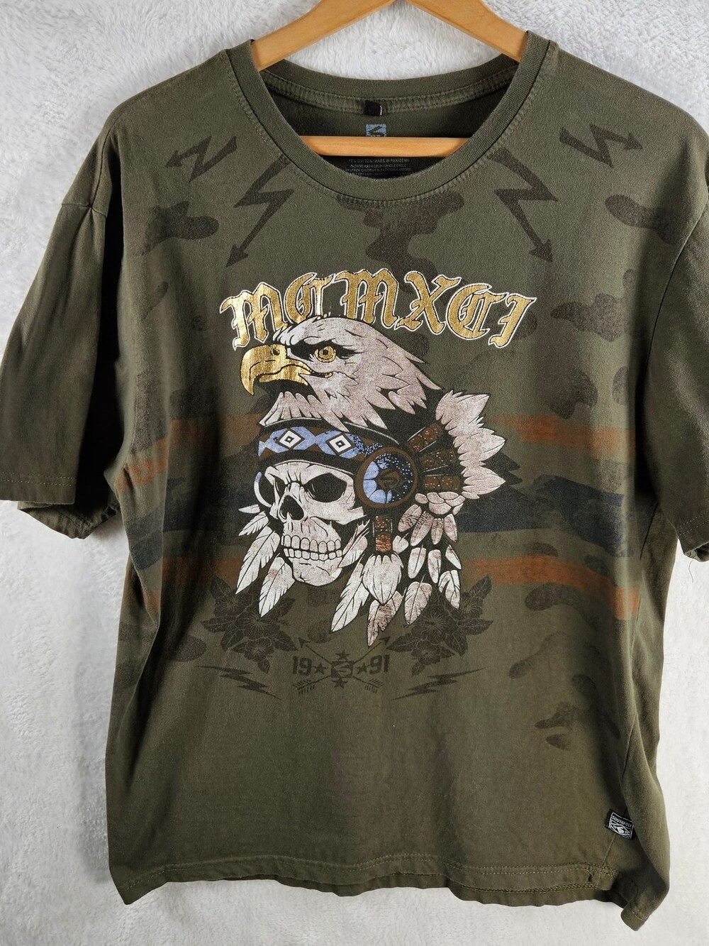 Southpole Graphic T-Shirt Eagle Skull Camo Print Olive Green Men's Size Large